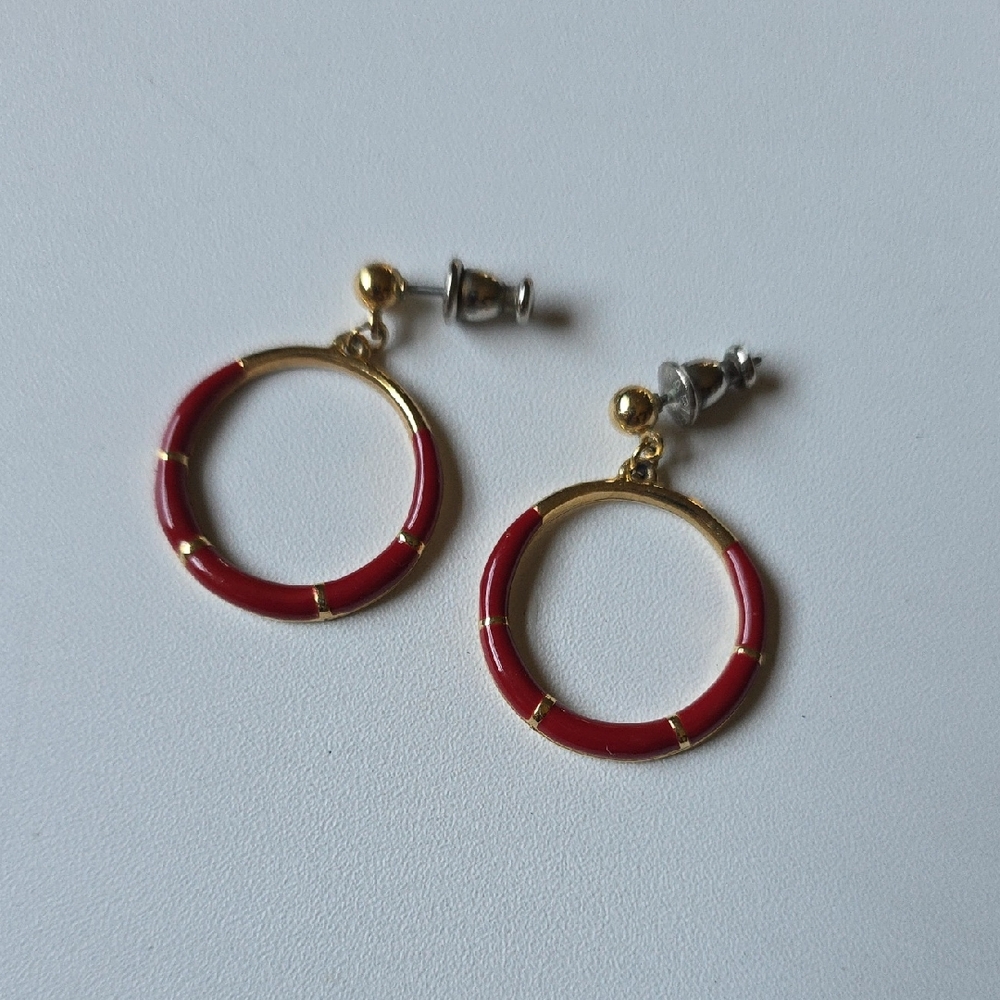 Elegant Red and Gold Hoop Earrings